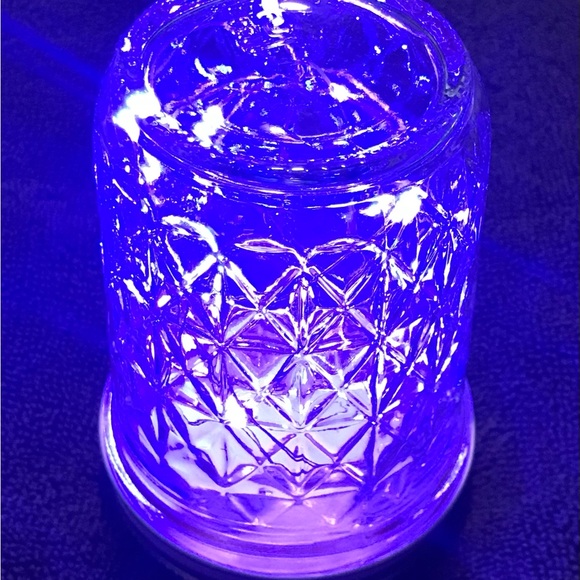 PURPLE 1/2 PINT MASON JAR w/ LED FAIRY-LIGHTS/HANDMADE - Picture 3 of 13